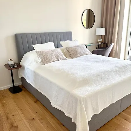 Zuhause Am Mit Sonnenbalkon In Strand- Und Altstadtnaehe