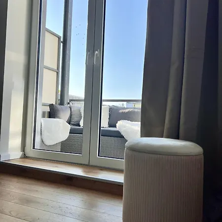 شقة Zuhause Am Mit Sonnenbalkon In Strand- Und Altstadtnaehe روستوك