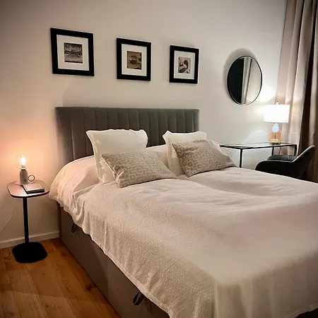 Zuhause Am Mit Sonnenbalkon In Strand- Und Altstadtnaehe *