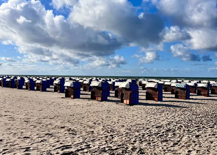 Zuhause Am Mit Sonnenbalkon In Strand- Und Altstadtnaehe Apartament