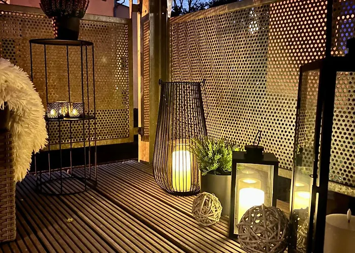 Zuhause Am Mit Sonnenbalkon In Strand- Und Altstadtnaehe Rostock